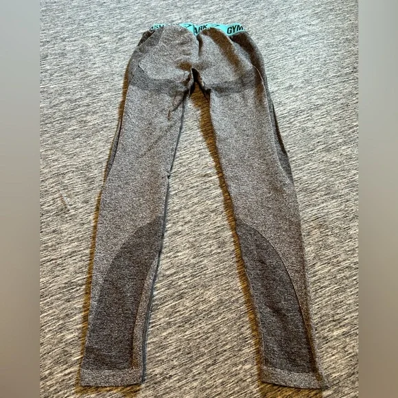 Gymshark Leggings Size Small - Picture 2 of 4